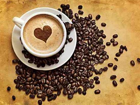لماذا تعد القهوة أشهر مشروب حول العالم وما فوائدها؟!