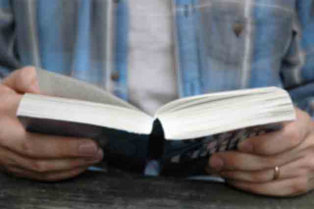 لماذا هواية القراءة هي أفضل الهوايات وما فوائدها ؟