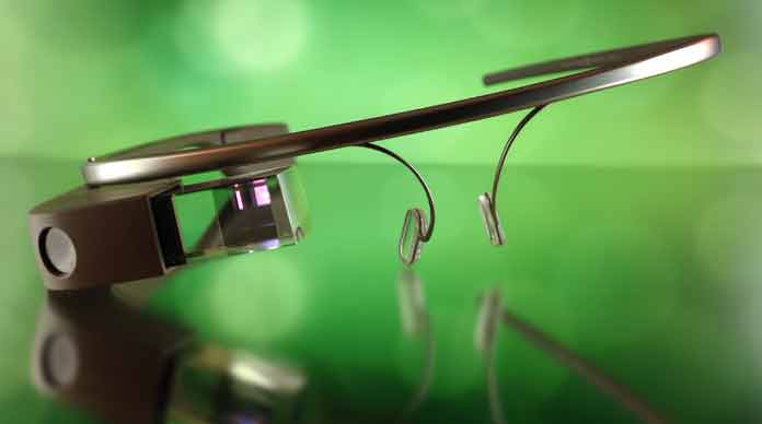 لماذا نظارة جوجل الذكية طفرة علمية ؟ وما مميزاتها؟