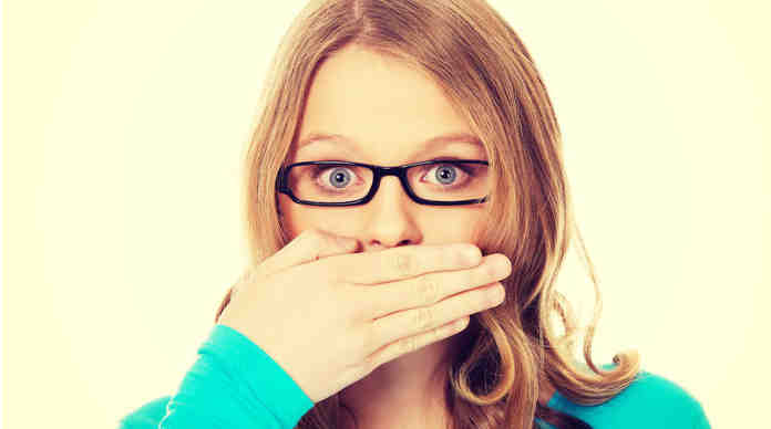 رائحة الفم الكريهة : لماذا تكون رائحة فمنا كريهة في بعض الأحيان ؟