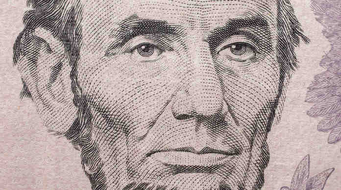 أبراهام لينكولن : لماذا يحظى الرئيس السابق أبراهام لينكولن بالشعبية ؟