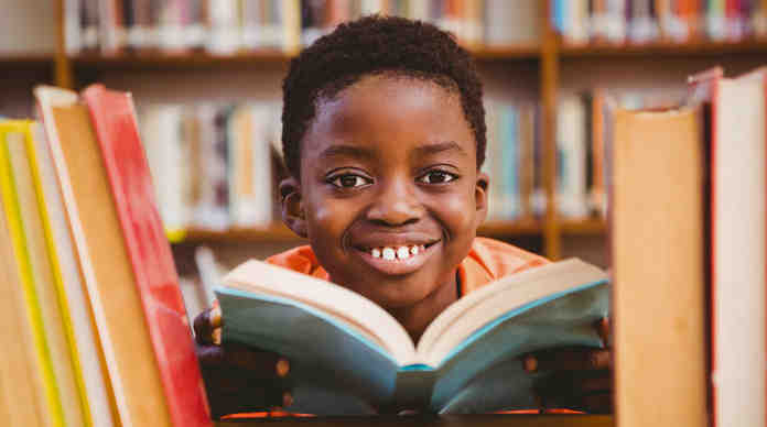 المكتبة المدرسية : لماذا تُعتبر مكتبة المدرسة مهمة تربويًا ؟