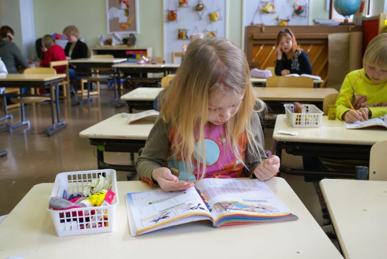 لماذا يعتبر التعليم الفنلندي الأفضل على مستوى العالم؟